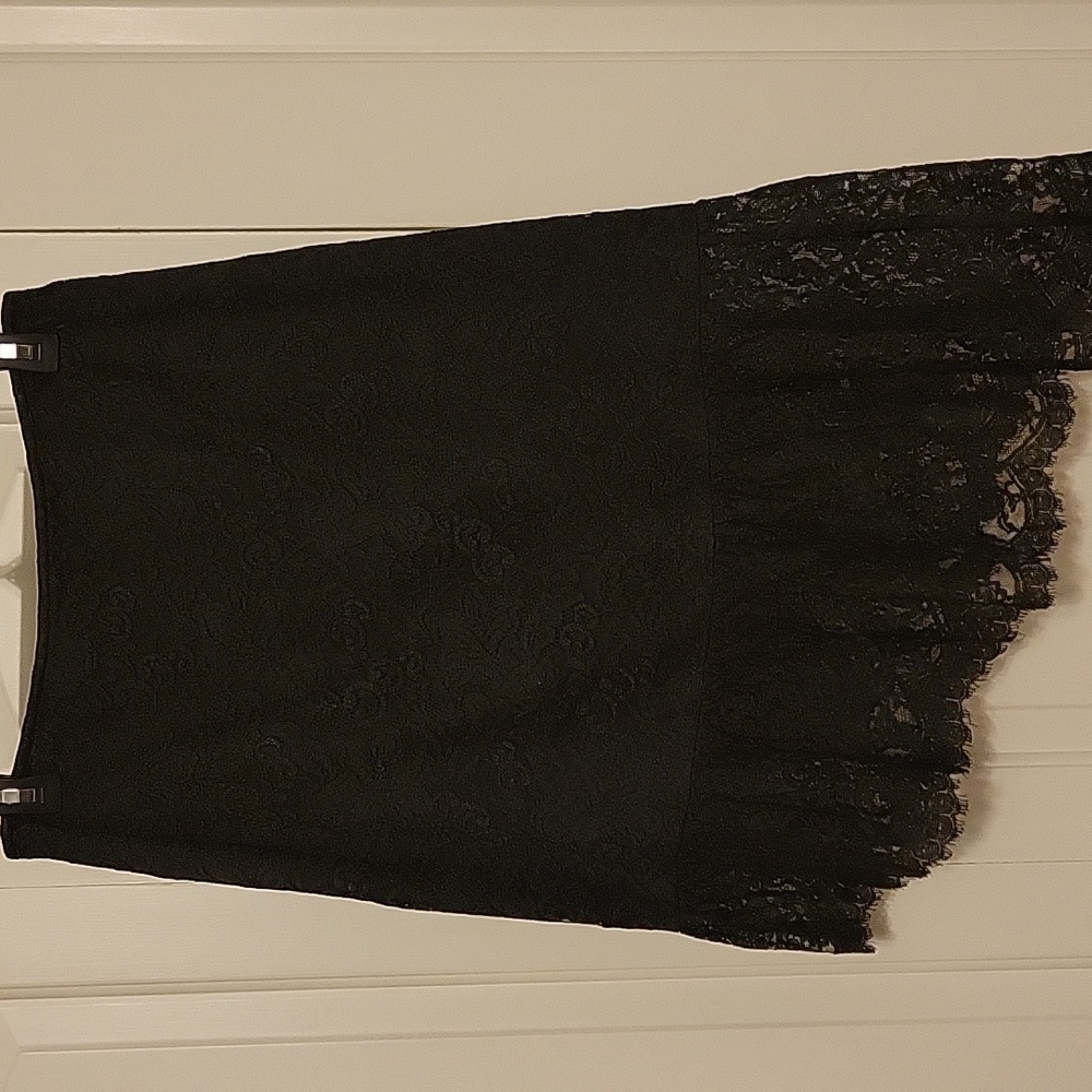 Kay Unger Black Lace Skirt
